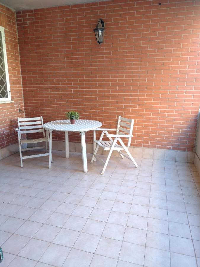 Appartamento Con Due Camere Pressi Eur Рим Экстерьер фото