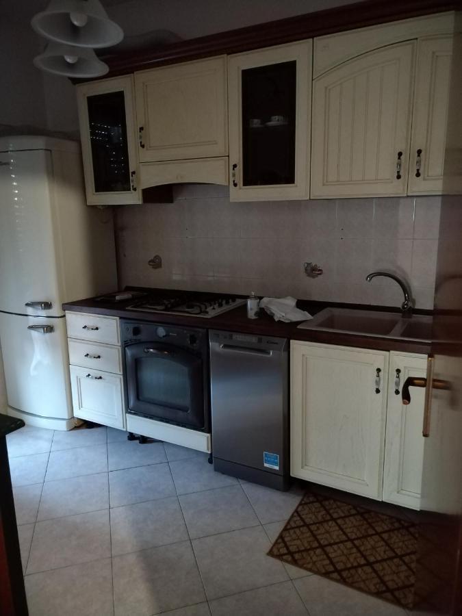 Appartamento Con Due Camere Pressi Eur Рим Экстерьер фото